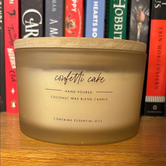 Kirkland’s Confetti Cake Scented Hand Poured Candle - Picture 1 of 3